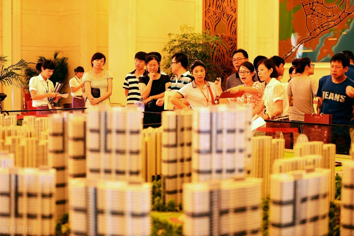 北上广售楼处,黄金周的烧钱景点大揭秘