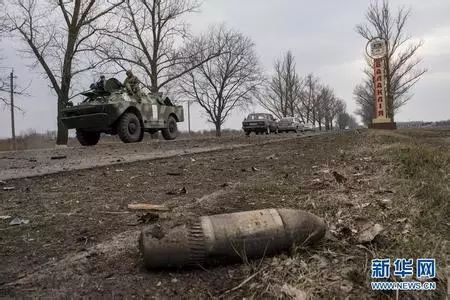 俄航弹直击乌军据点，瞬间废墟的背后真相