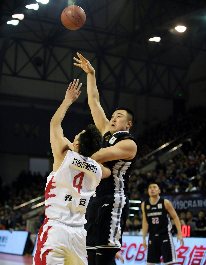 CBA季前赛,吉林队加时险胜辽宁队