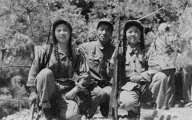 92岁志愿军女兵打靶10发97环，传奇的背后