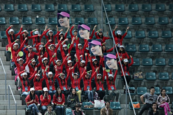 中网男女单冠军赛前同游故宫，共绘荣耀篇章