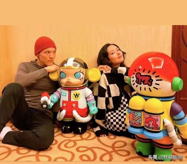 门前宝地,向佐主演电影票房突破146.7万