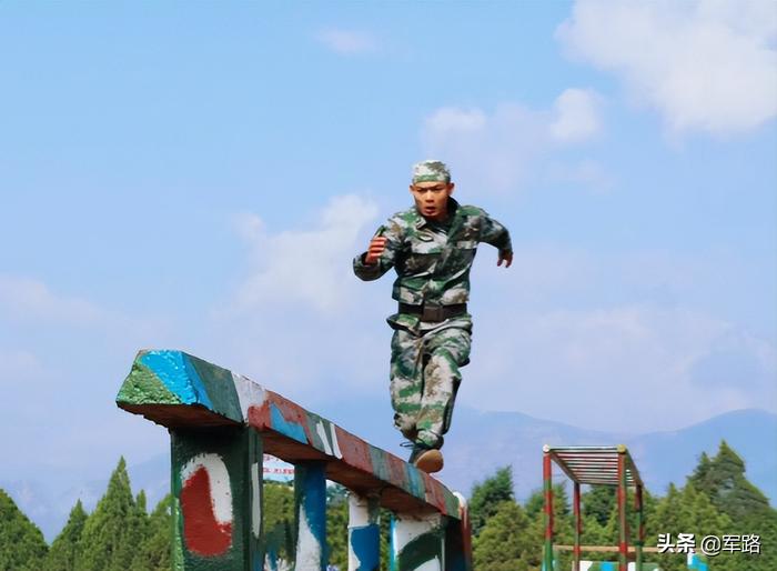 林诗栋蒯曼混双夺冠，荣耀背后的故事与精彩瞬间